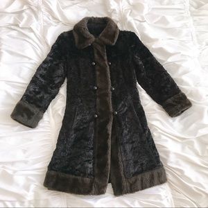 ELEGANT VINTAGE FAUX FUR COAT🧸🐻